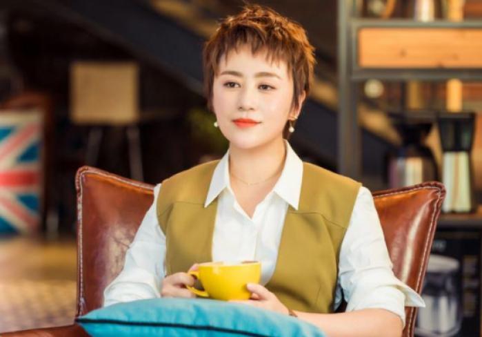 马丽签名照火热抽奖中