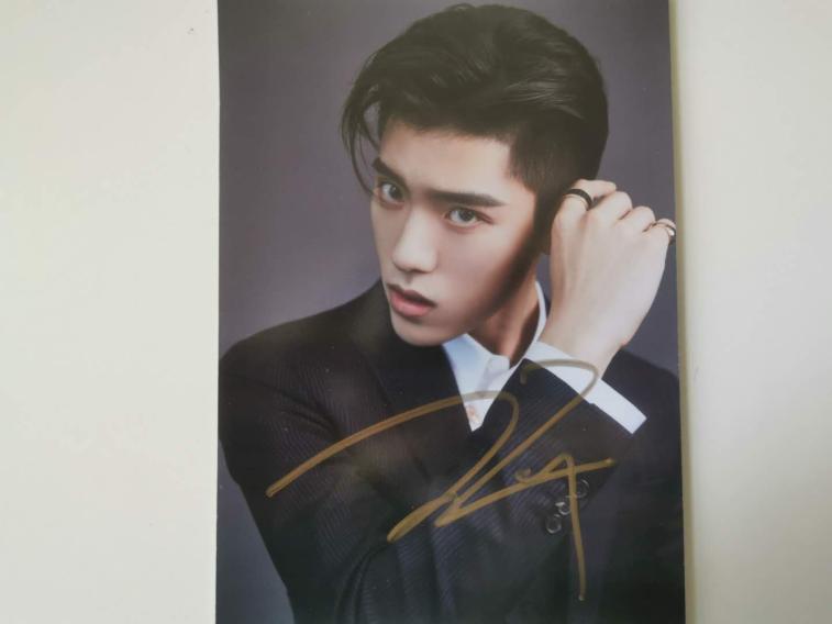 王子异713colorkey限定礼盒 王子异亲笔签名照